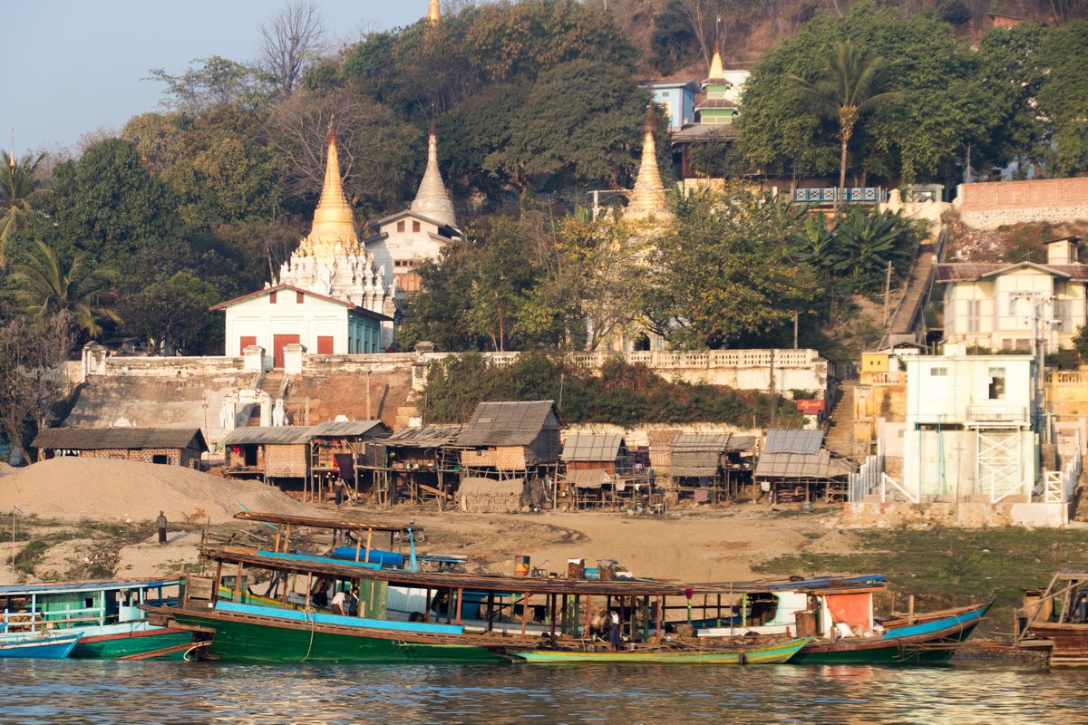 The Irrawaddy River The Irrawaddy River