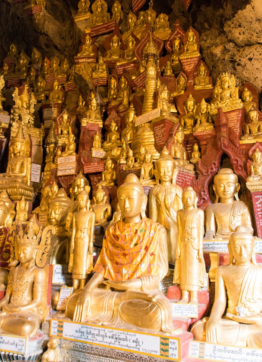 Buddhas in Pindea Caves Buddhas in Pindea Caves