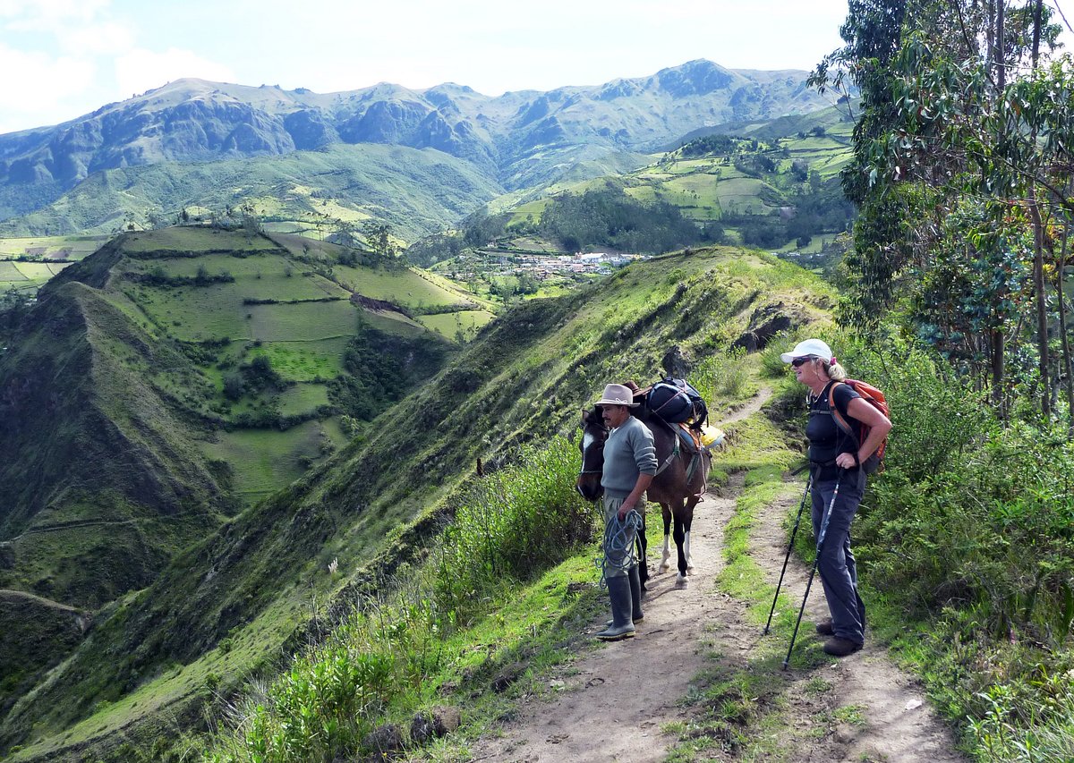 Hike from Isinlivi to Chugchilan, Ecuador Hike from Isinlivi to Chugchilan, Ecuador