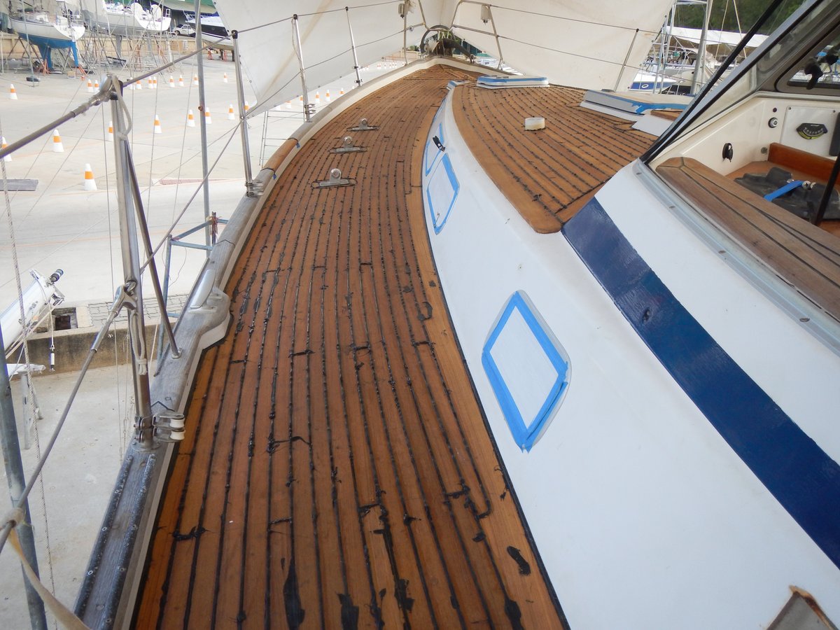 Deck is now caulked Deck is now caulked